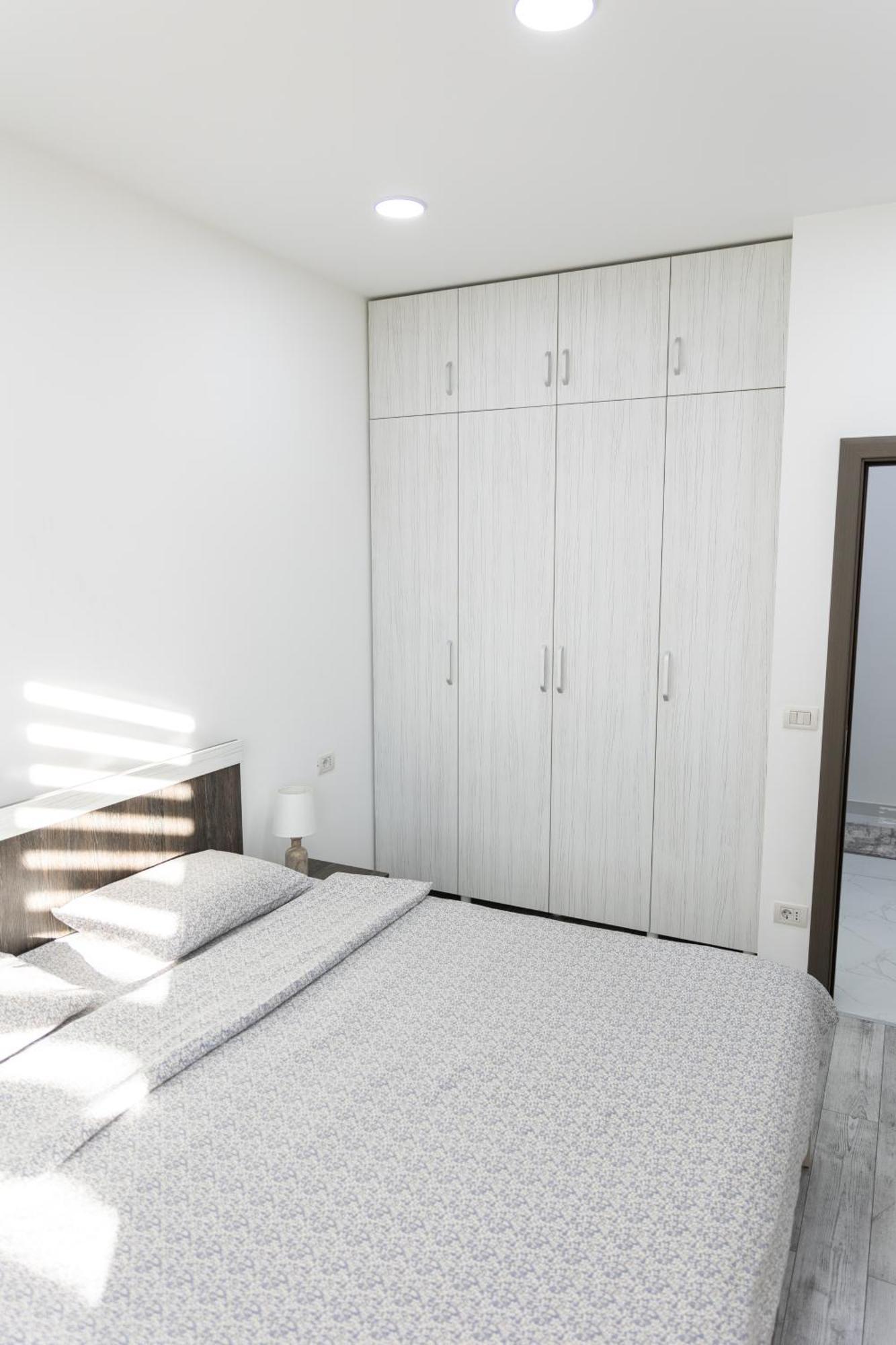 Astar Apartments - Extra Large Rădăuţi Extérieur photo