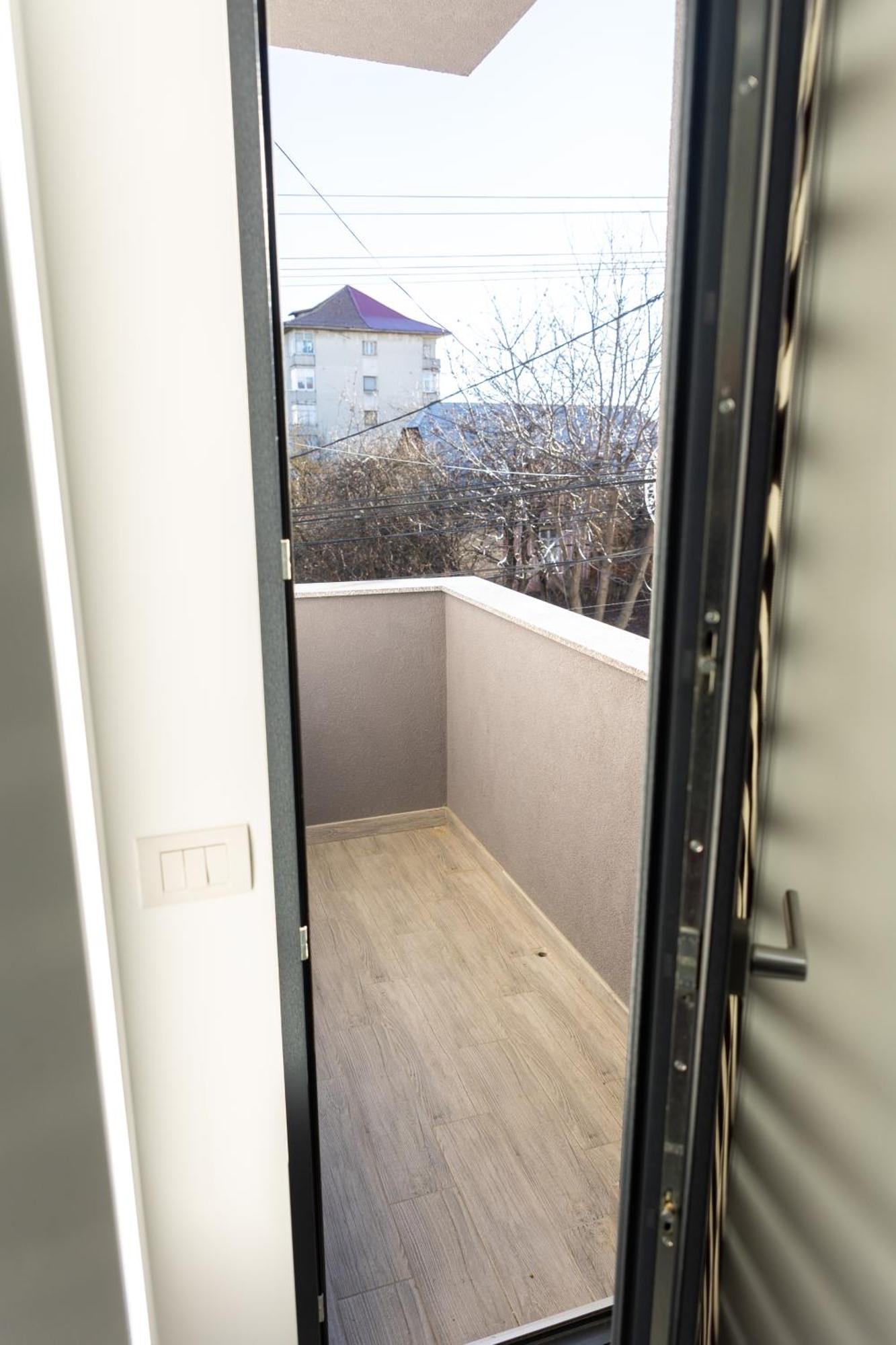 Astar Apartments - Extra Large Rădăuţi Extérieur photo